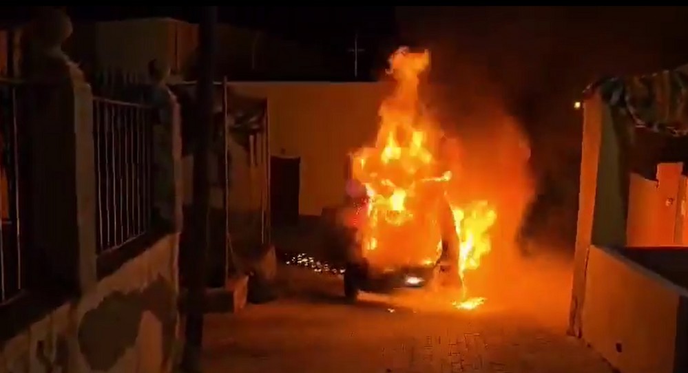 zoomfotonoticia 48042 - La violencia de los traficantes escala en el Poniente: una narcolancha embiste a la Guardia Civil en Adra