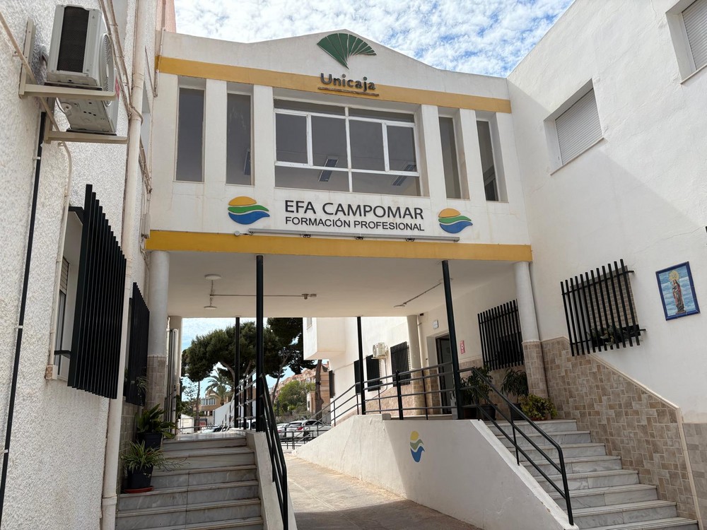 Instalaciones de EFA CAMPOMAR.
