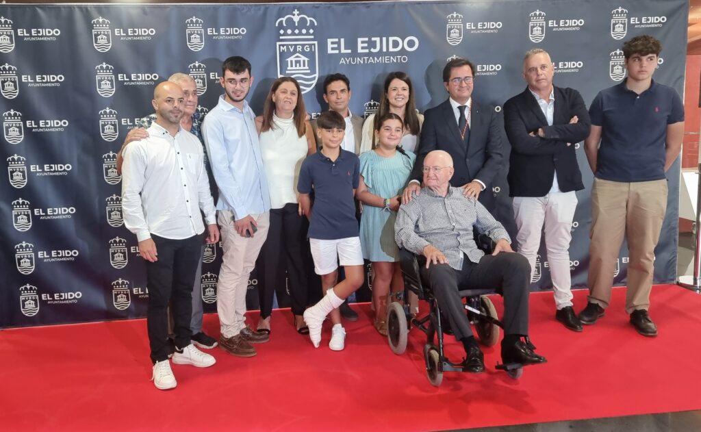 20250911 184243 - El Ejido homenajea en el Día del Municipio a los que con “su talento, esfuerzo y dedicación” han hecho crecer la localidad