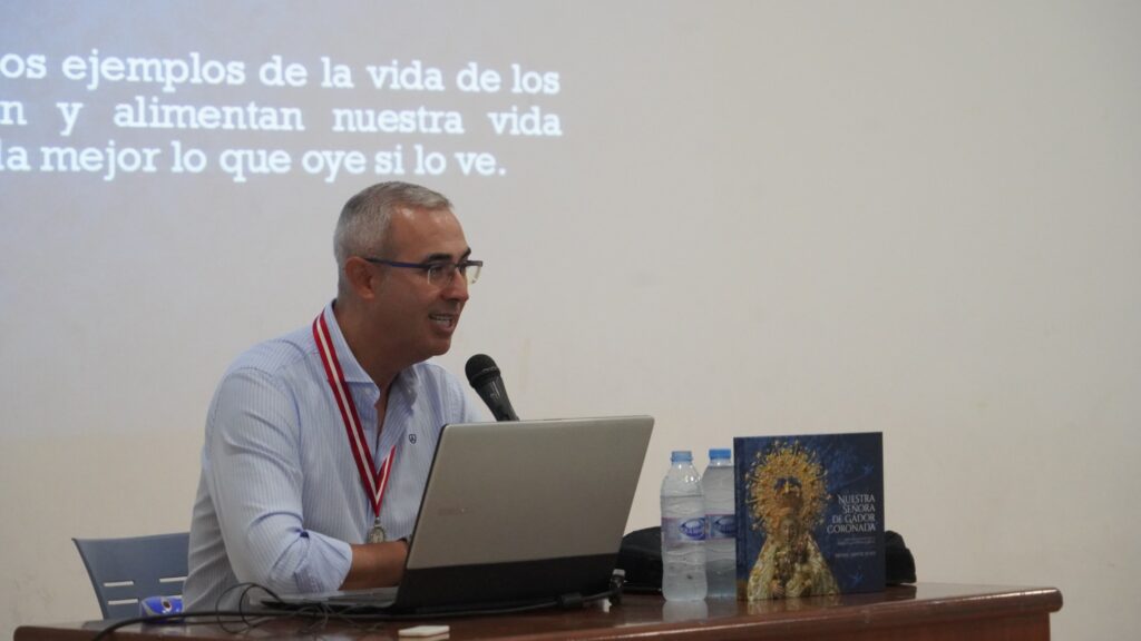 485871072 1091102039725134 4222399716878441988 n - La imborrable huella de Antonio Campos en la cultura y religiosidad del Poniente