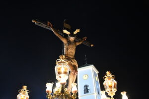 DSC 0011 - Pólvora y devoción en la procesión del Cristo de la Luz