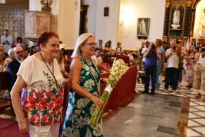 DSC 8361 - Entrada del estandarte y ofrenda floral al Santo Cristo de la Luz en Dalías