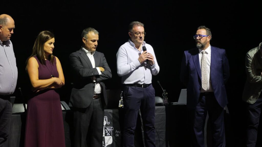 560047438 1266988255469844 5800679636021435332 n - Dalías vuelve a ser capital de la pólvora con el Espectáculo Pirotécnico de AEPIRO