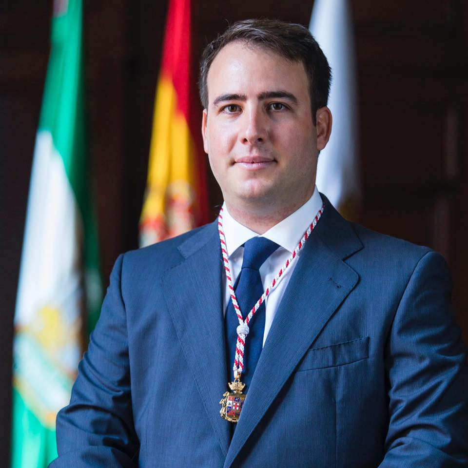 67793673 10157244859014693 6233224348069527552 n - La UCO detiene al presidente y al vicepresidente de Diputación por el caso Mascarillas