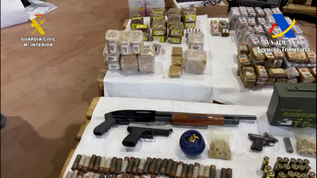 7 - Una operación contra el narcotráfico en Matagorda lleva a incautar cinco kilos de 'tusi' en Fuengirola