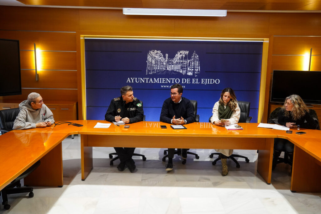 260105 LA CABALGATA SE TRASLADA A NAVE EJIDOMAR - El Ejido y Roquetas de Mar confirman que los Reyes Magos recibirán a los pequeños  bajo techo
