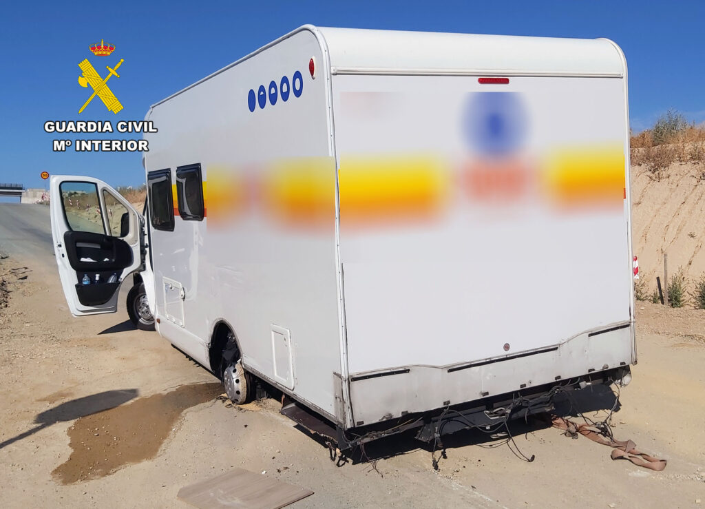 20260312 OP ALHAUTO DROGA TOTANA 05 - Desmantelan en Murcia a una banda del Poniente almeriense que abandonó una autocaravana con 500 kilos de hachís y marihuana en su interior