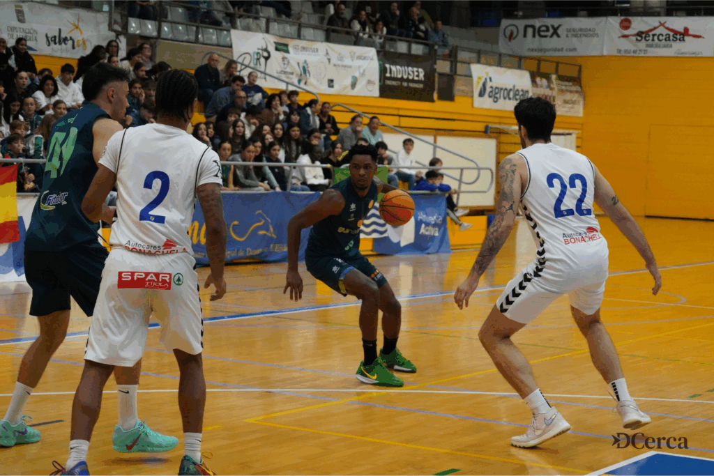 6 - El partidazo de Sur Seeds B. Murgi VS Byspania Tíjola en imágenes