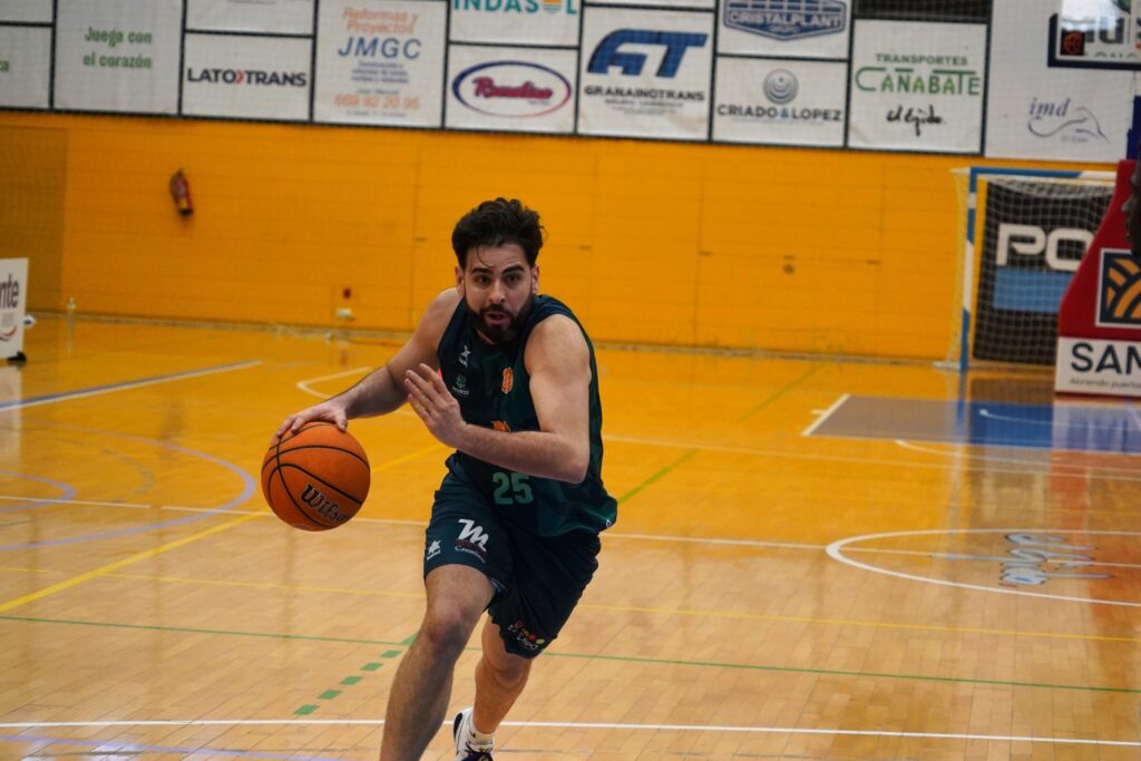 DC23 02 1 - Sur Seeds B. Murgi cede en un partido ajustadísimo ante Marbella (74-65)