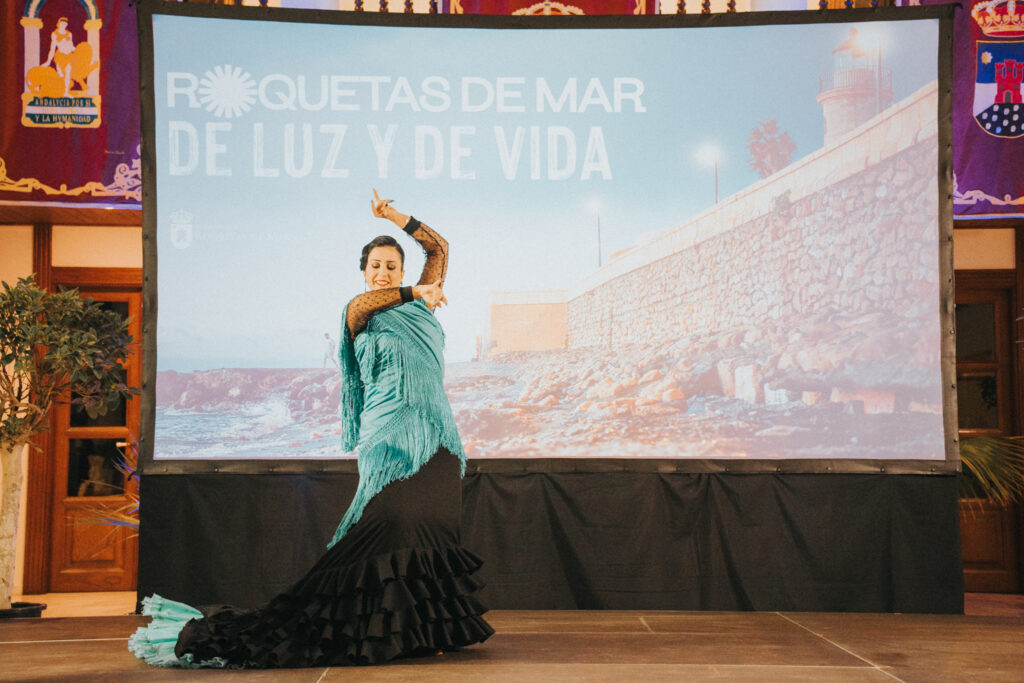 DSC04671 - Roquetas de Mar presenta su nueva campaña turística y entrega sus premios a la promoción y desarrollo de la ciudad
