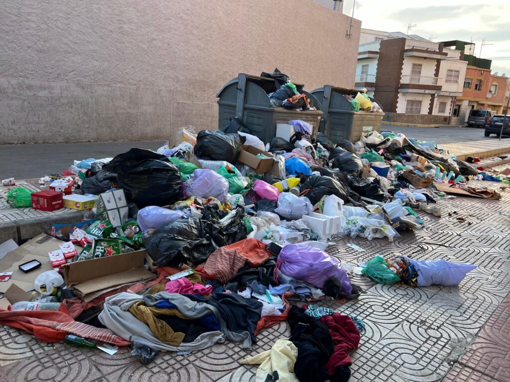 491095619 1015478704016813 8718024917137835585 n - Los trabajadores de Urbaser en Roquetas de Mar volverán a la huelga si la empresa sigue sin cumplir los acuerdos