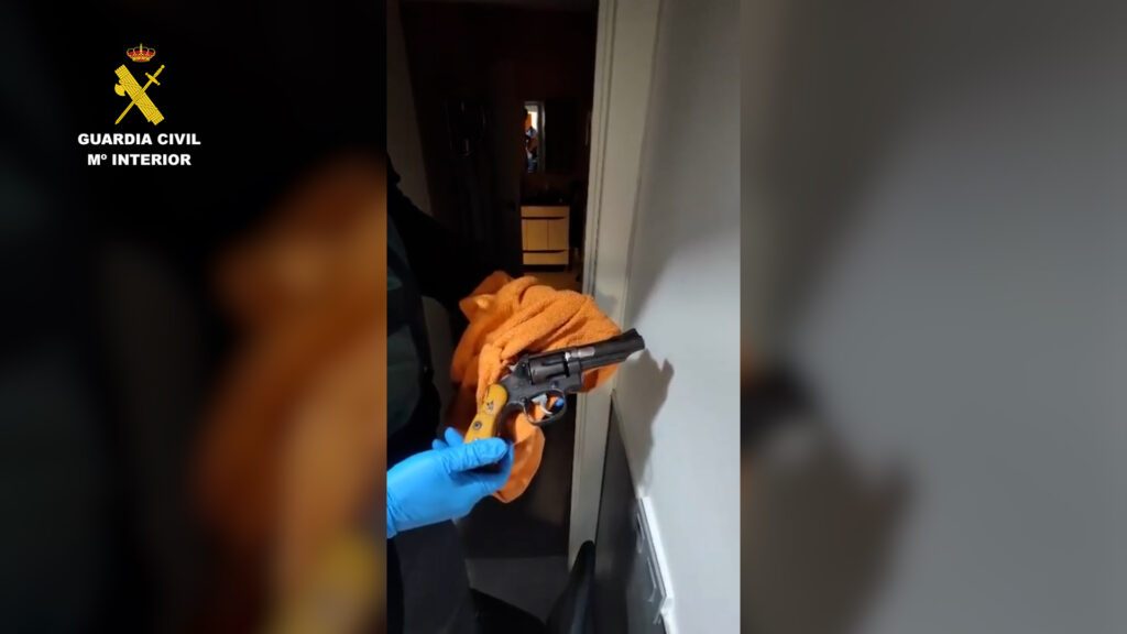 Op Palmeras Almeria editad.00 00 10 19.Imagen fija001 - Cae una red del narco que actuaba en toda la costa de Almería implicada en un tiroteo en Huércal