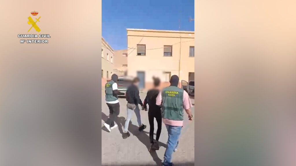 1000139467 - Trece días secuestrado y drogado en Roquetas de Mar para robarle 40.000 euros