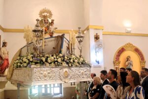 748552254 1506988474024838 3597580101471793325 n - La Virgen del Carmen de Balerma estrena nuevo trono en su día grande
