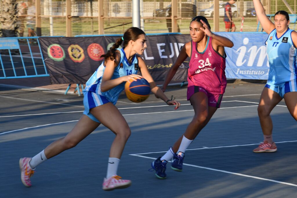 11 - Así fue la segunda jornada del I Torneo FIBA Almerimar 3x3