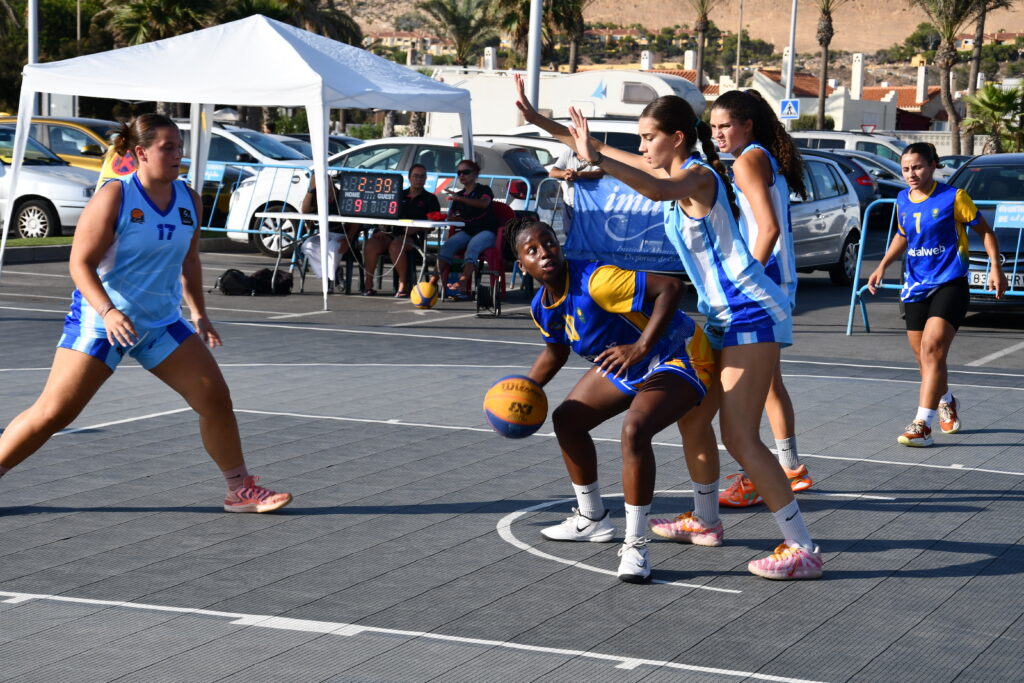 5 - Así fue la segunda jornada del I Torneo FIBA Almerimar 3x3