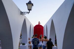 771823627 1522637456571545 6873456973752245862 n - Paseando entre Velas transporta a más de 15.000 personas hasta el Lejano Oriente