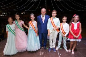 f10 f10 - Los vecinos de Las Cabañuelas se despiden de sus fiestas hasta el año que viene