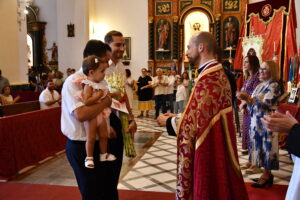 DSC 0142 - El doctor de la Selección Española Claudio Vázquez inaugura la ofrenda de nardos al Cristo de la Luz