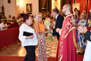 DSC 0168 - El doctor de la Selección Española Claudio Vázquez inaugura la ofrenda de nardos al Cristo de la Luz
