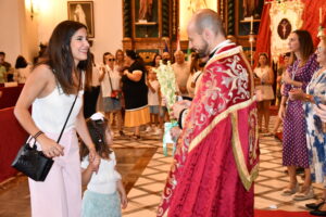 DSC 0222 - El doctor de la Selección Española Claudio Vázquez inaugura la ofrenda de nardos al Cristo de la Luz