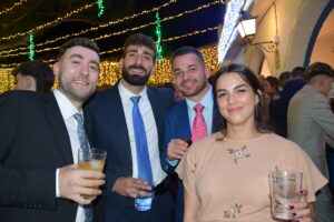 DSC 1203 1 - De noche al Casino y al amanecer a la Dianilla: así viven los dalienses sus Fiestas