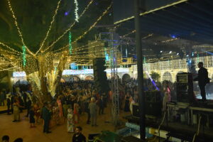 DSC 1210 1 - De noche al Casino y al amanecer a la Dianilla: así viven los dalienses sus Fiestas