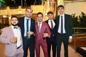 DSC 1215 1 - De noche al Casino y al amanecer a la Dianilla: así viven los dalienses sus Fiestas
