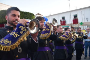 DSC 1856 - Miles de cohetes encienden la noche de Dalías en la procesión del Cristo de la Luz