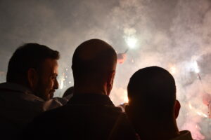 DSC 2034 - Miles de cohetes encienden la noche de Dalías en la procesión del Cristo de la Luz