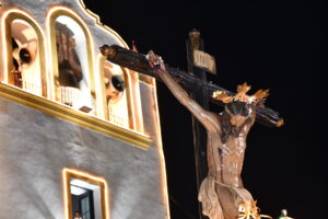 DSC 2343 - Miles de cohetes encienden la noche de Dalías en la procesión del Cristo de la Luz