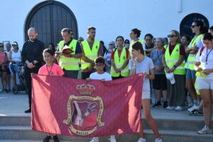DSC 9349 - Cientos de jóvenes peregrinos acompañan a la Hermandad del Cristo de la Luz
