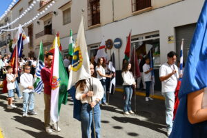 DSC 9845 - El doctor de la Selección Española Claudio Vázquez inaugura la ofrenda de nardos al Cristo de la Luz