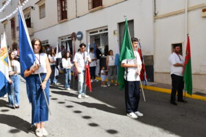 DSC 9849 - El doctor de la Selección Española Claudio Vázquez inaugura la ofrenda de nardos al Cristo de la Luz