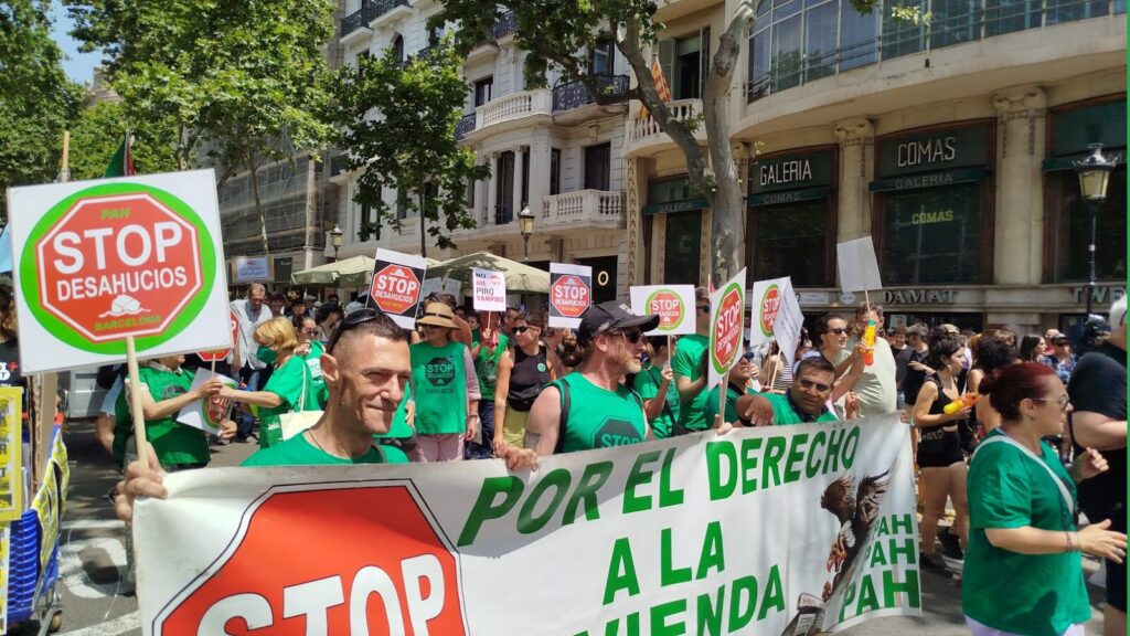mesa de emergencia - Imputan a un propietario por cortarle la luz y el agua a una inquilina de casi 90 años en Roquetas de Mar