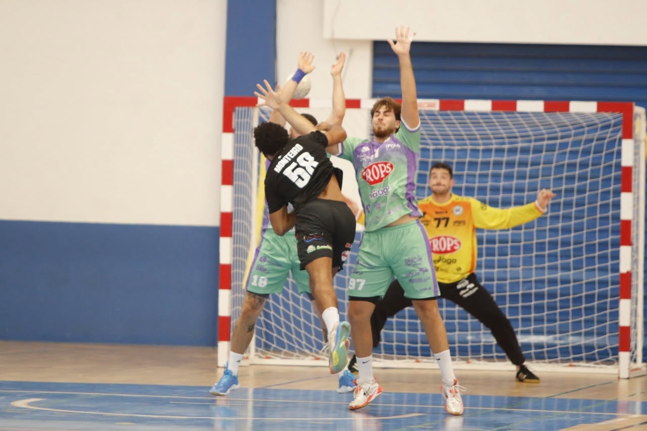 Foto BM Ciudad de Malaga vs CBM Cantera Sur El Ejido Copa de Andalucia 2026 4 - Inicio