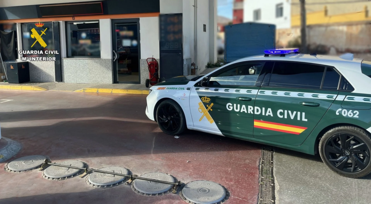 La Guardia Civil detiene a cuatro personas