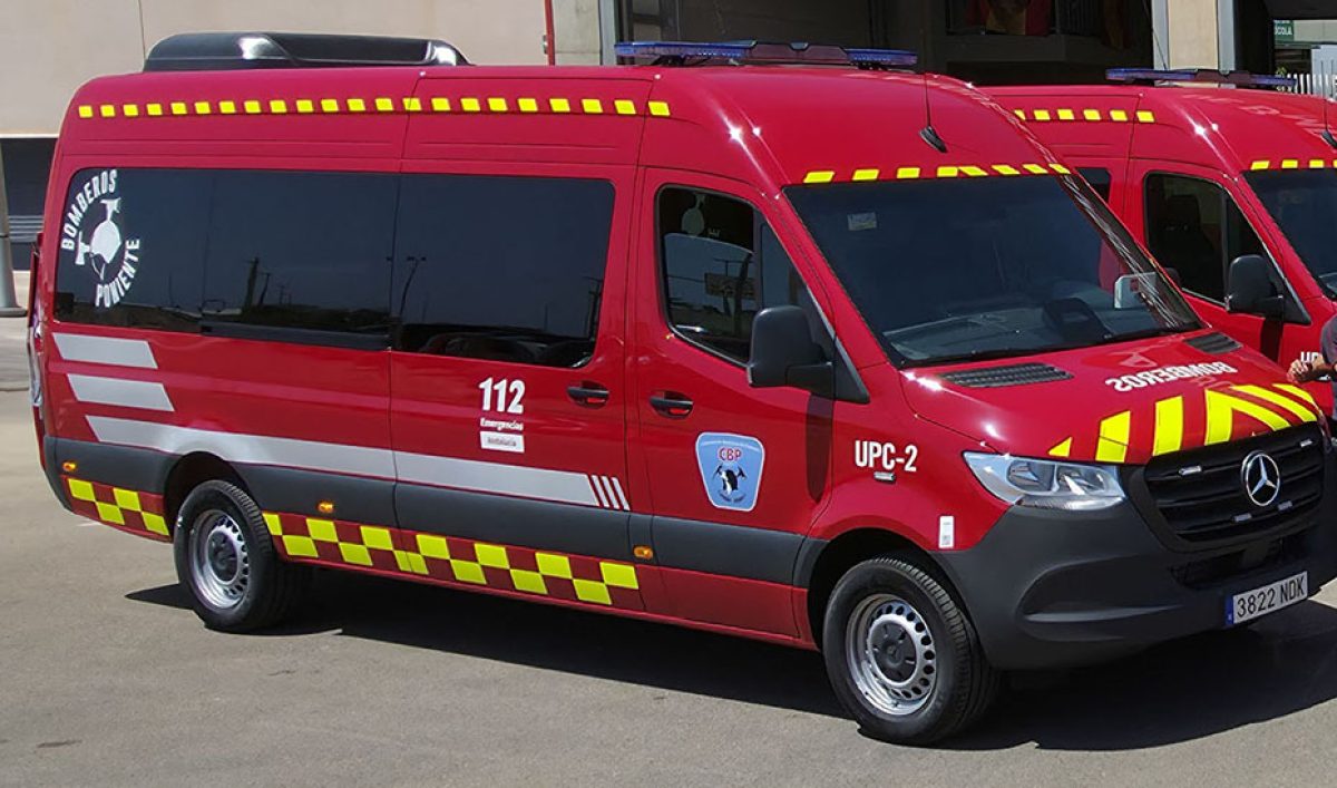 Furgoneta de Bomberos del Poniente. /DC