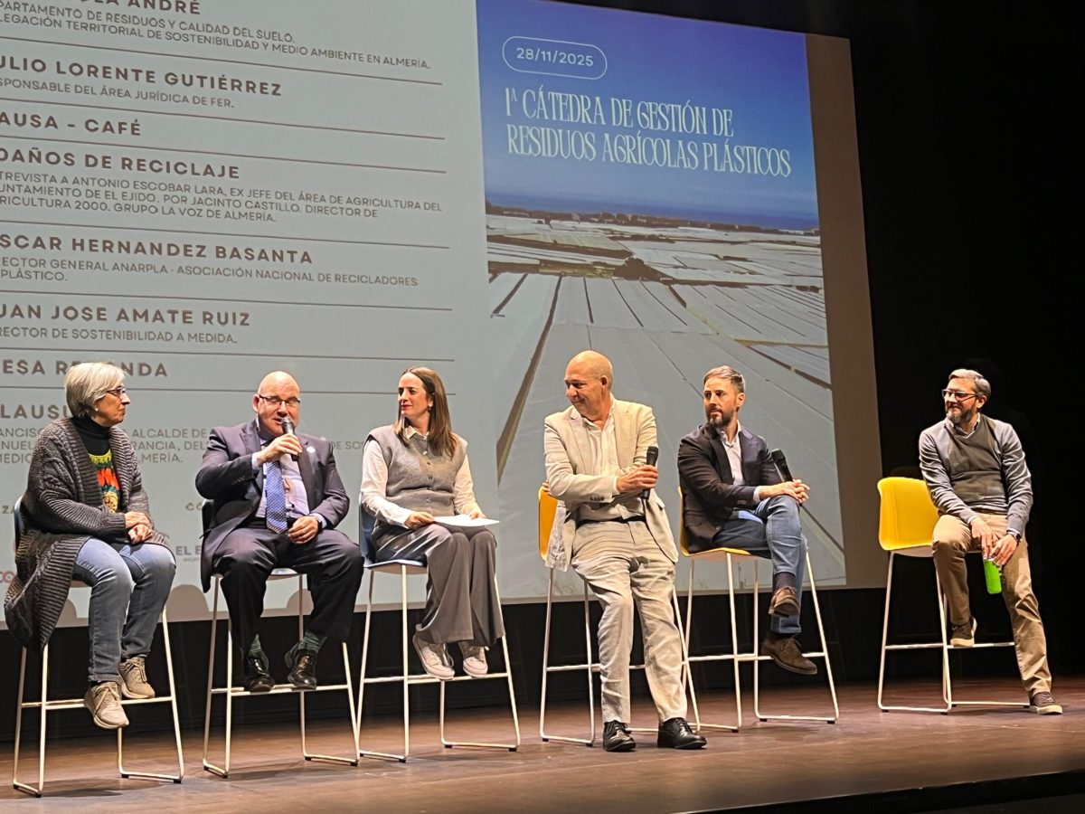 Primera Cátedra de Residuos Agrícolas Plásticos