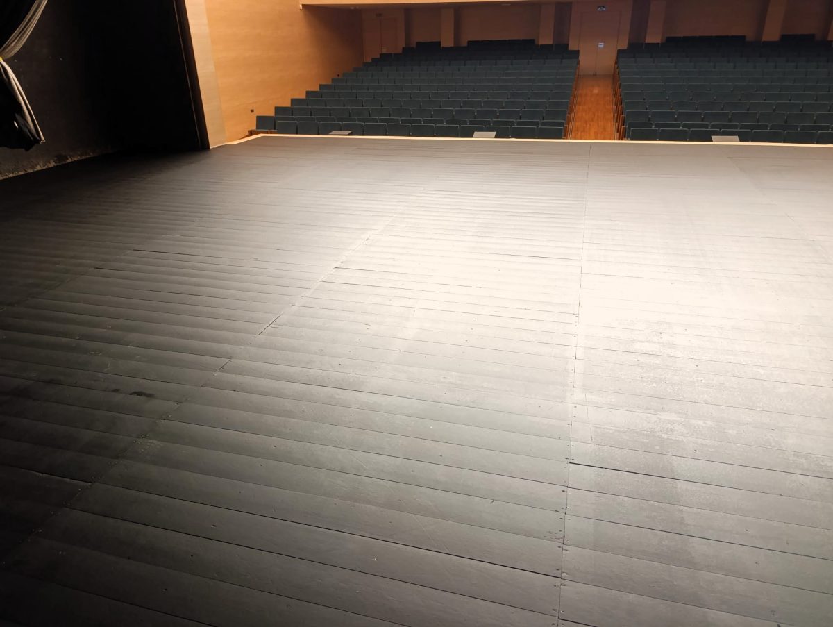 Auditorio reformado.