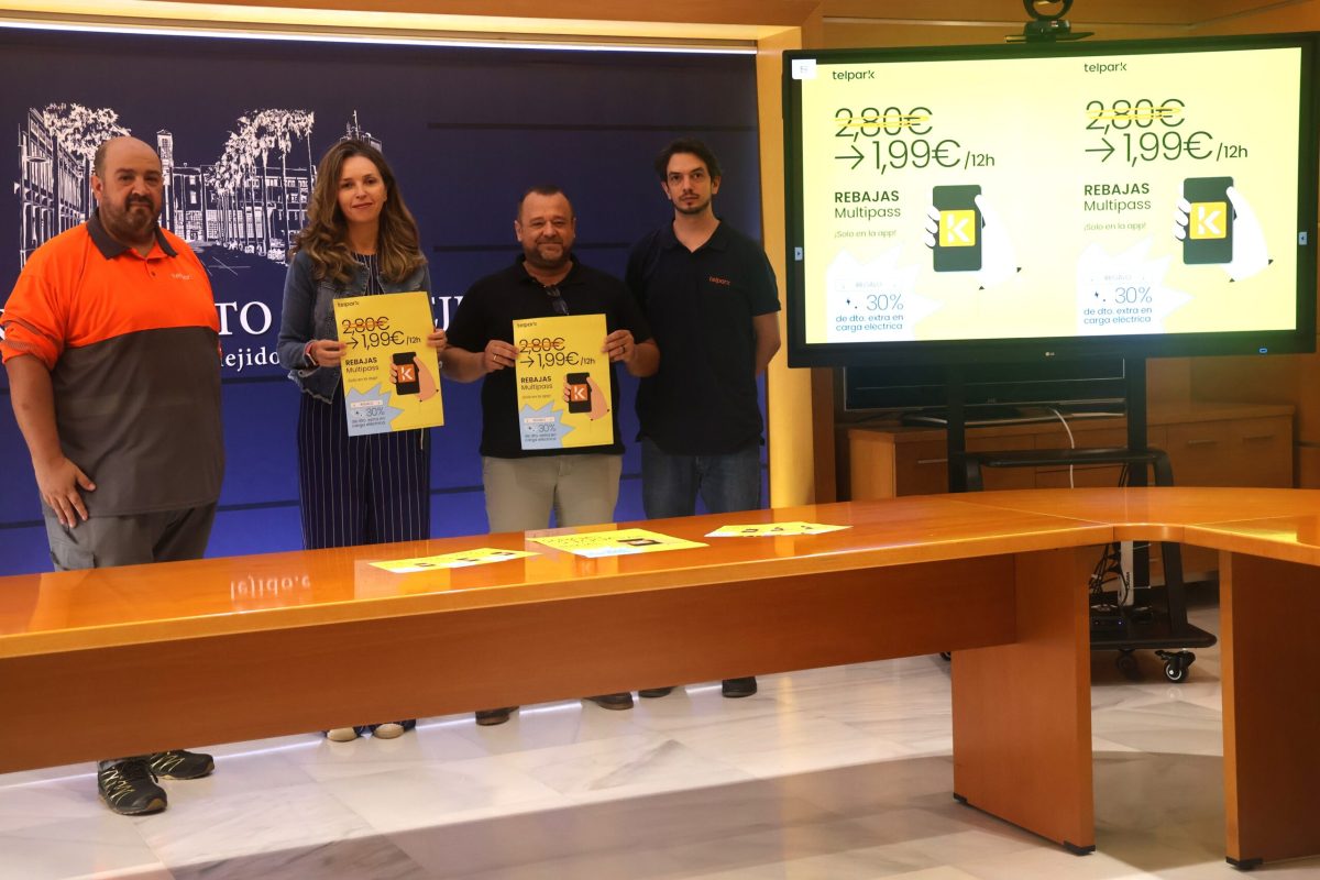 El Ayuntamiento renueva su acuerdo con Telpark para fomentar el comercio de proximidad
