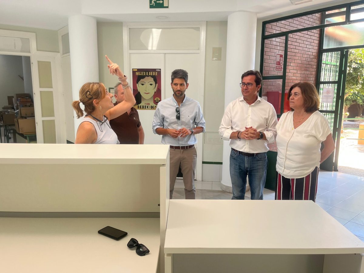 Visita de Francisco Góngora. /Ayto. El Ejido