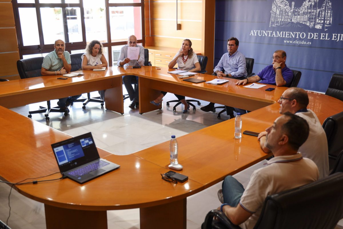 250919 COMISIÓN DE SEGUIMIENTO PISCINA