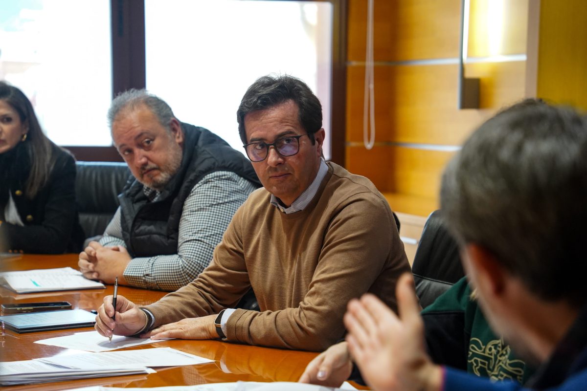 El alcalde, Francisco Góngora, y el concejal de Hacienda, José Francisco Rivera. /DC