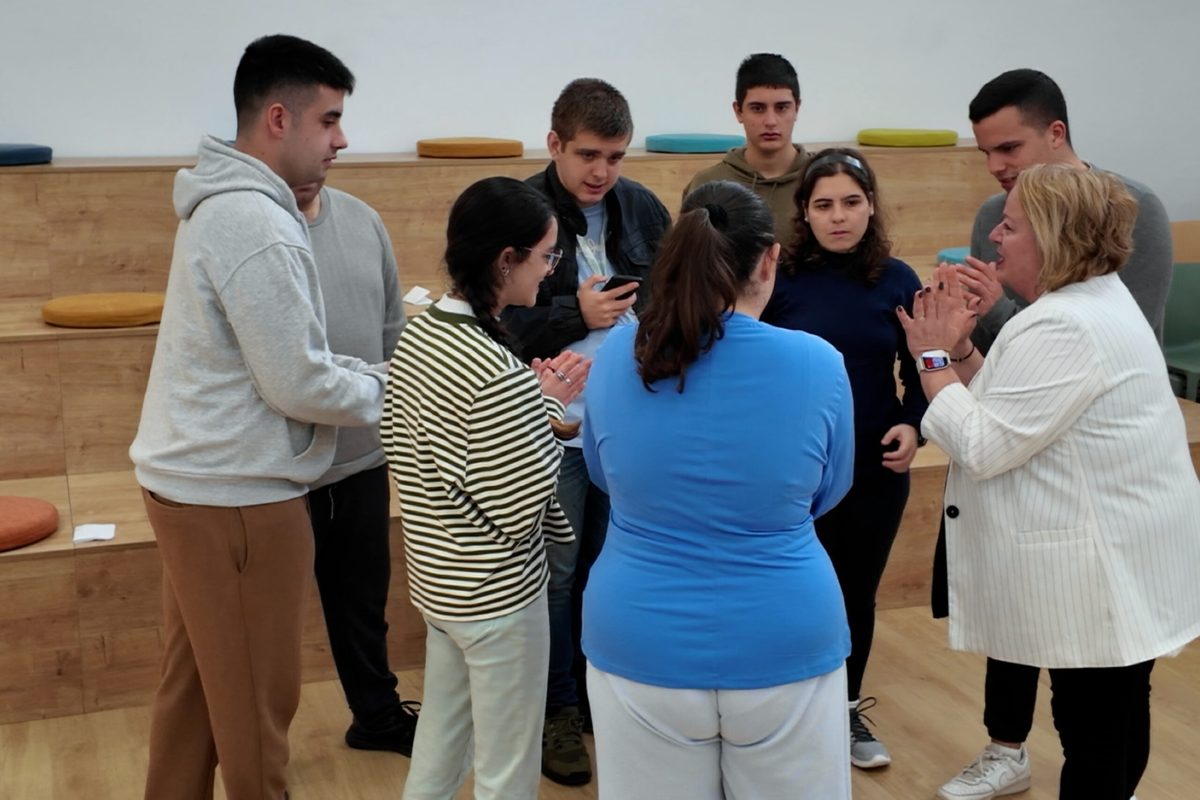 El Ejido conmemora el Día Mundial de concienciación sobre el Autismo, con la campaña ‘Ahí estás’