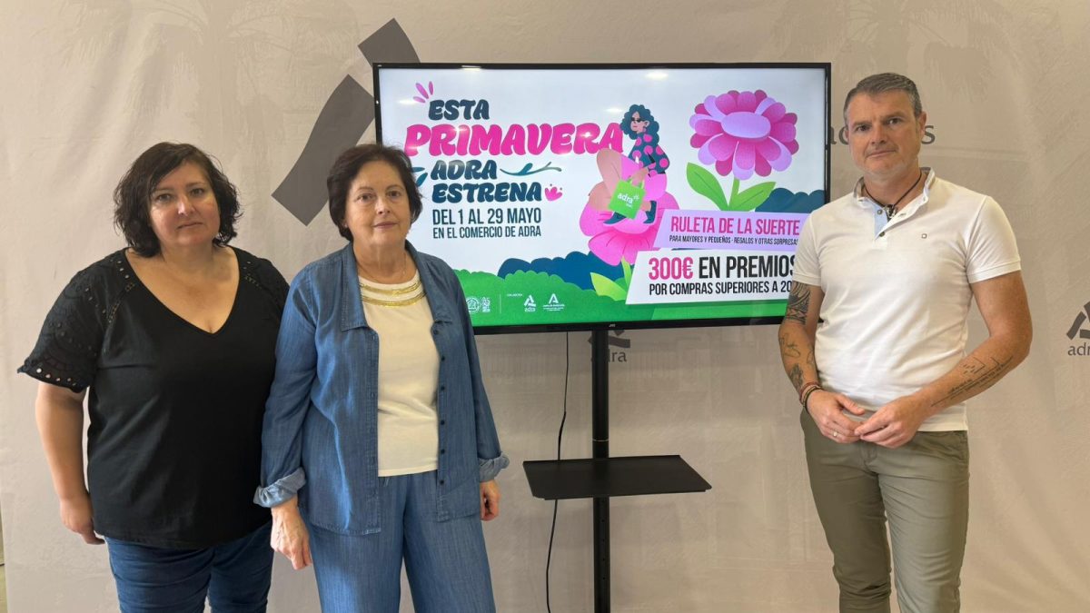 El comercio local reparte más de 600 euros en premios con su nueva campaña 'Esta primavera Adra estrena'