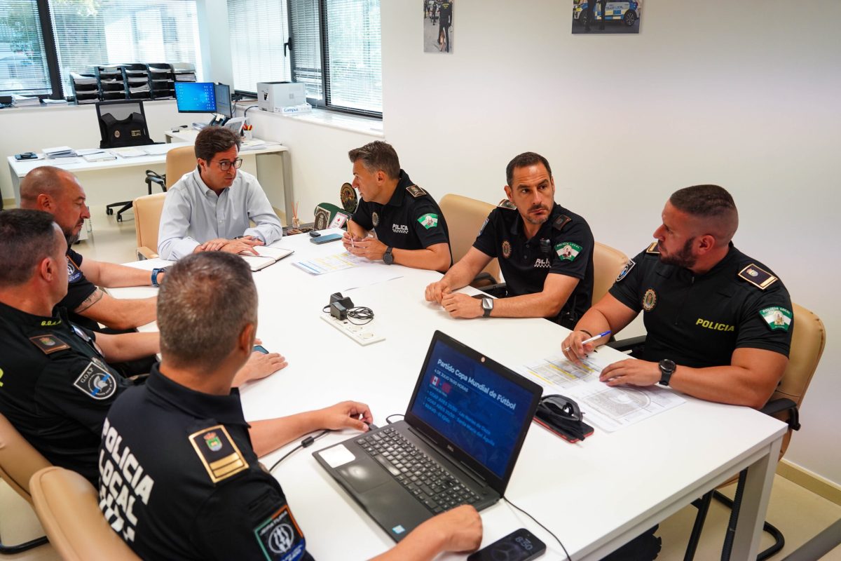 Amplio dispositivo de Policía Local para garantizar la seguridad en los grandes eventos del fin de semana