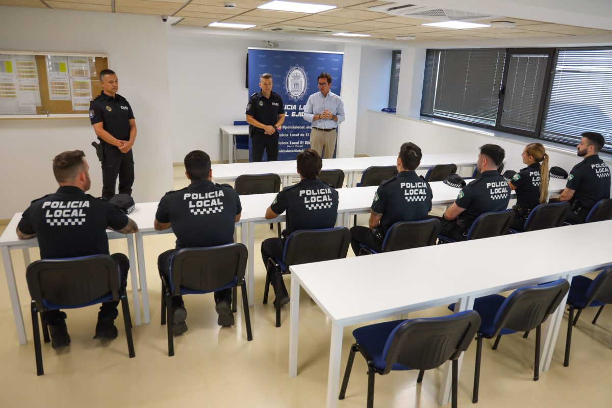 Siete agentes en prácticas se incorporan a la Policía Local para completar su formación