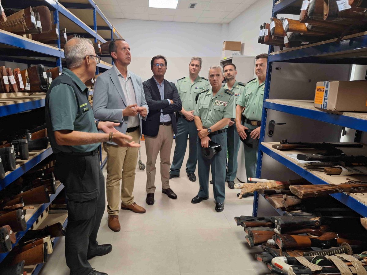 Visita a las nuevas dependencias de la Intervención de Armas de Guardia Civil en El Ejido