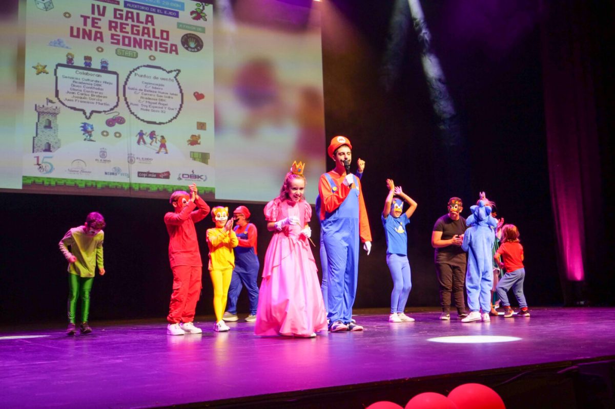 La IV Gala ‘Te regalo una sonrisa’ llena el Auditorio de juegos, emoción, música y diversión a favor de Soy Especial y Qué?